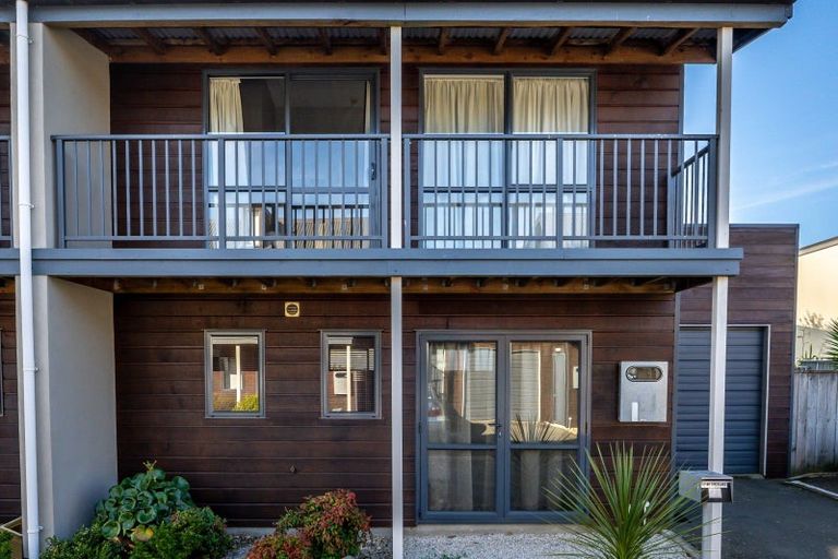 Photo of property in 11 Rochdale Way, Stoke, Nelson, 7011