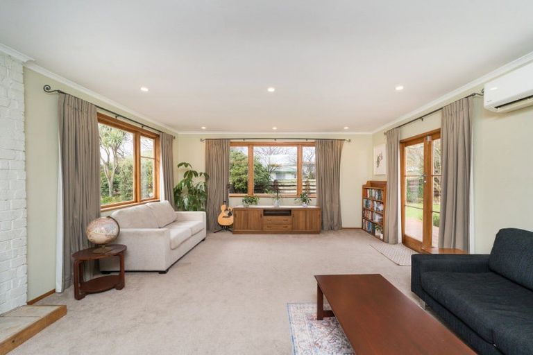 Photo of property in 6 Patea Place, Terrace End, Palmerston North, 4410