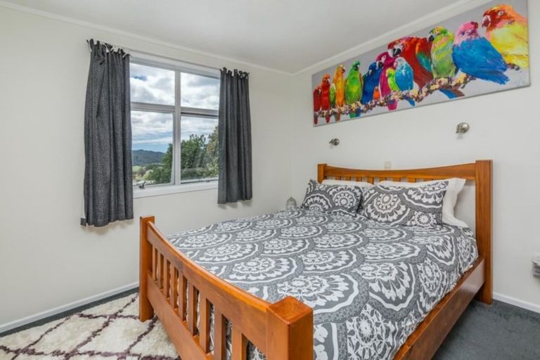 Photo of property in 69 North Road, Kawakawa, 0210