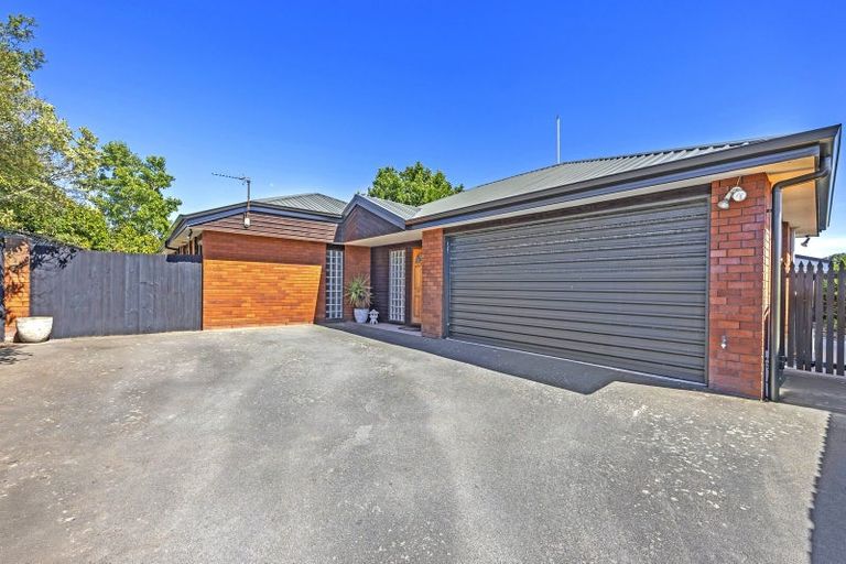 Photo of property in 11 Giles Place, Shirley, Christchurch, 8061