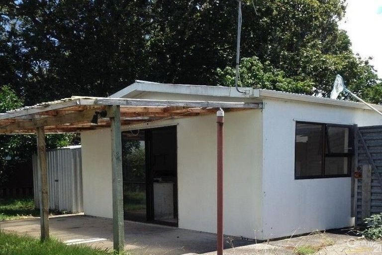 Photo of property in 43 Aurea Avenue, Pakuranga, Auckland, 2010