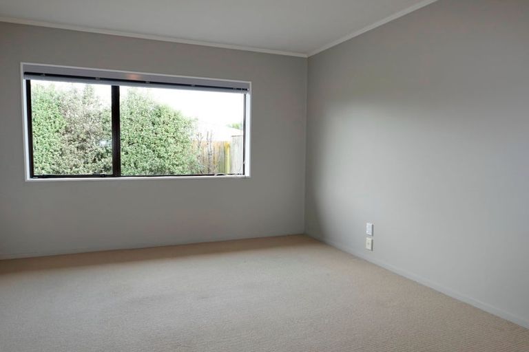 Photo of property in 17a Beachwater Grove, Paraparaumu Beach, Paraparaumu, 5032