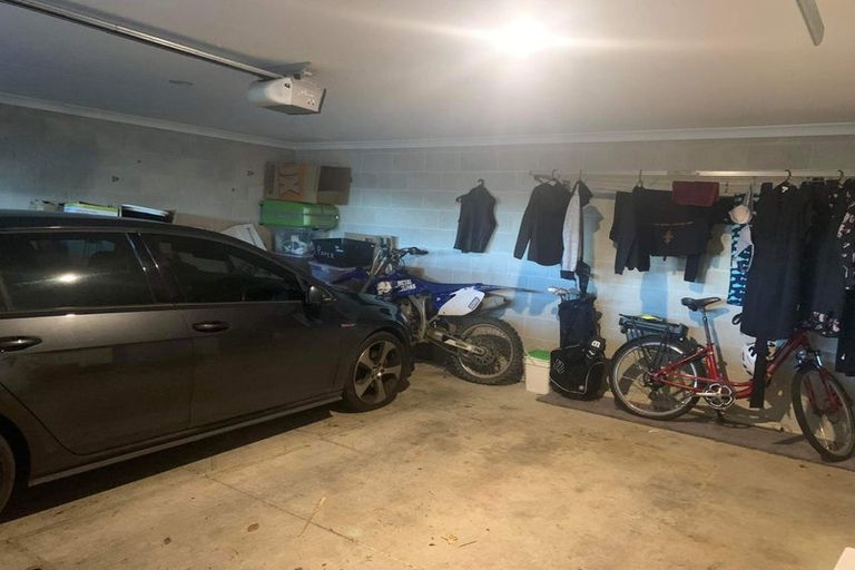 Photo of property in 13a Onslow Road, Bluff Hill, Napier, 4110