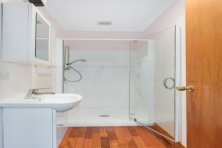 Photo of property in 36 Royal Terrace, Dunedin Central, Dunedin, 9016