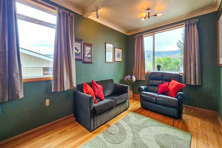 Photo of property in 263 Pine Hill Road, Liberton, Dunedin, 9010
