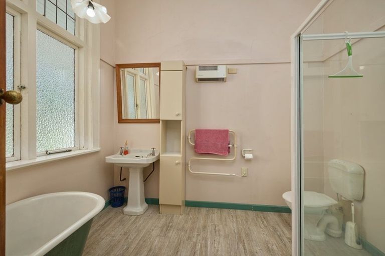 Photo of property in Connemara, 242 Sisters Road, Ferniehurst, Cheviot, 7384