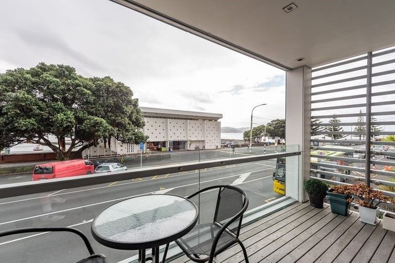 Photo of property in Mariner, 1a/140 Oriental Parade, Oriental Bay, Wellington, 6011