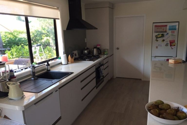 Photo of property in 73c Robinson Avenue, Holdens Bay, Rotorua, 3010