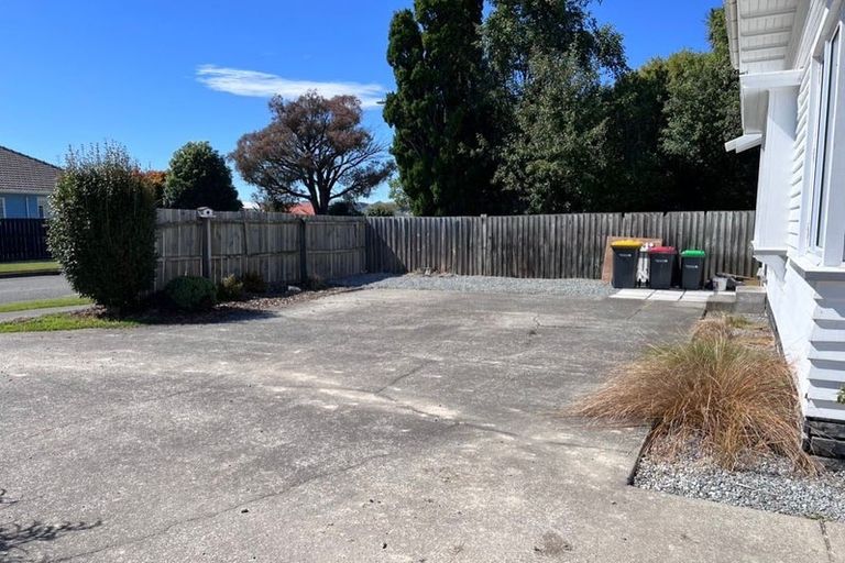 Photo of property in 9 Piko Crescent, Riccarton, Christchurch, 8041