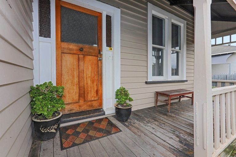 Photo of property in 1009 Beatty Street, Mayfair, Hastings, 4122