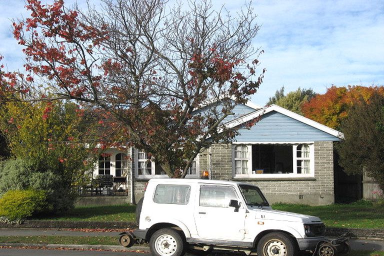 Photo of property in 8 Ilkley Place, Ilam, Christchurch, 8041