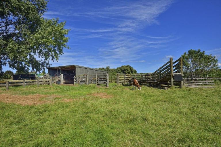 Photo of property in 72 Main Road, Makaraka, Gisborne, 4010