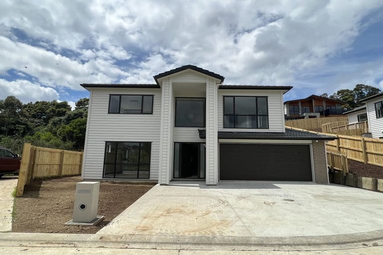 Photo of property in 8 Springhill Lane, Sunnyvale, Auckland, 0612