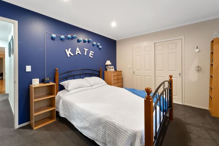 Photo of property in 28 Hawaiian Parade, Arkles Bay, Whangaparaoa, 0932