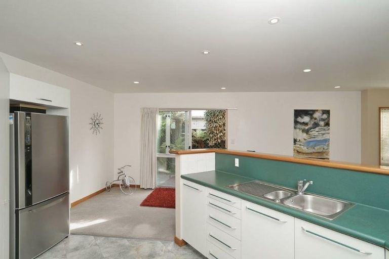 Photo of property in 114 Mccormacks Bay Road, Mount Pleasant, Christchurch, 8081