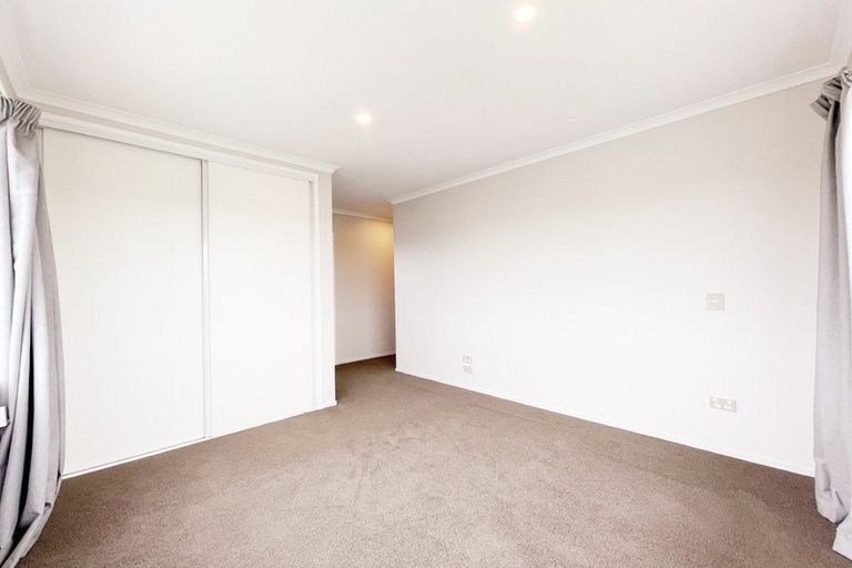 Photo of property in 229 Wainui Road, Silverdale, 0932