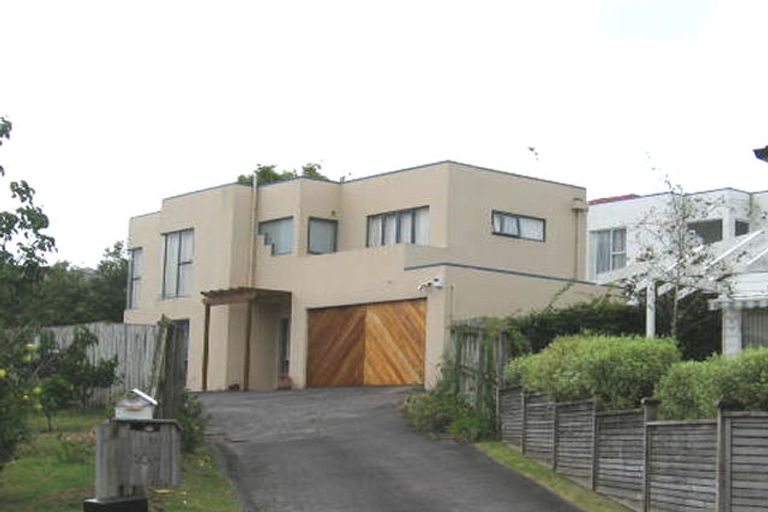 Photo of property in 1/10 Delamare Court, Sunnynook, Auckland, 0632