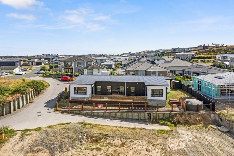 Photo of property in 13 Paritai Place, Flagstaff, Hamilton, 3210