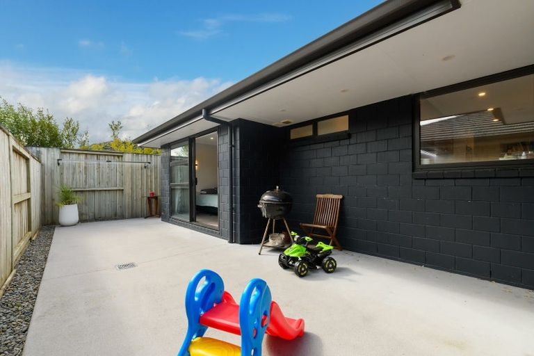 Photo of property in 45 Awataha Crescent, Pyes Pa, Tauranga, 3110