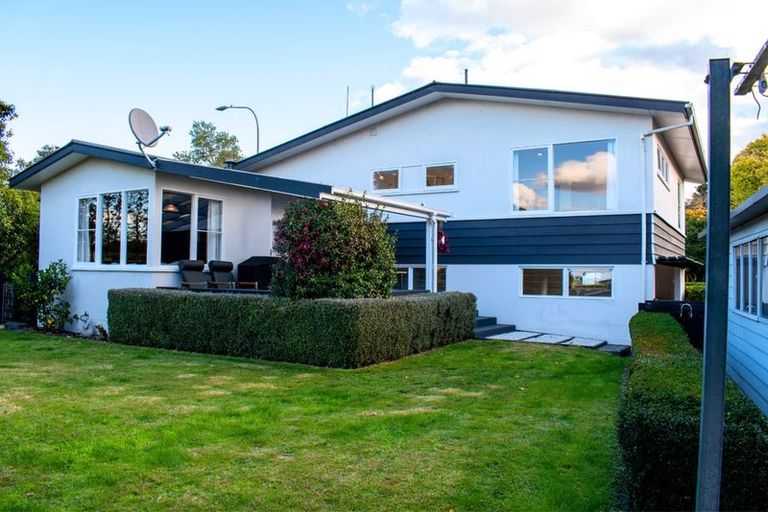Photo of property in 125 Jickell Street, Hokowhitu, Palmerston North, 4410
