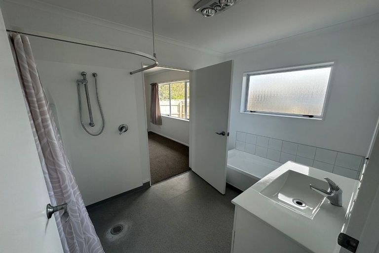 Photo of property in 369 Waihi Road, Normanby, Hawera, 4614