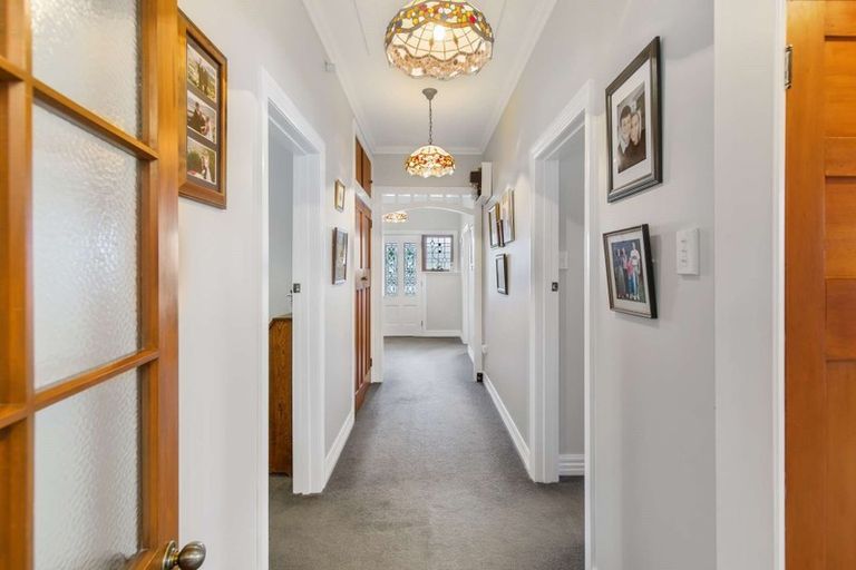 Photo of property in 17 Field Street, Aramoho, Whanganui, 4500