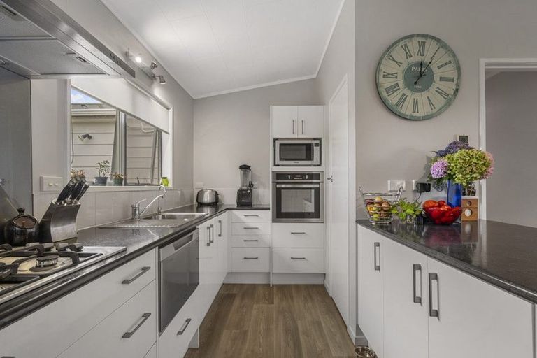 Photo of property in 63 Dunn Road, Ruawai, 0592