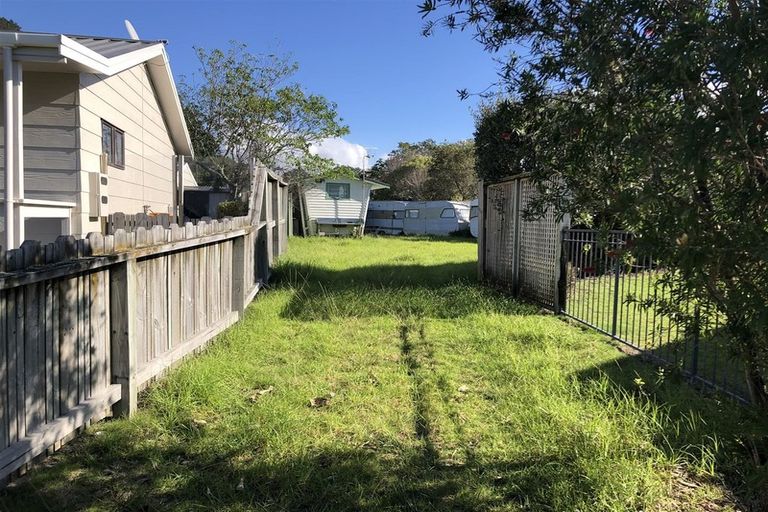 Photo of property in 8a Holland Close, Pauanui, Hikuai, 3579