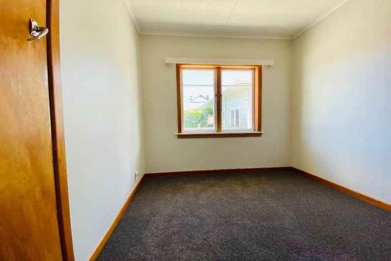 Photo of property in 120 Cutfield Road, Westown, New Plymouth, 4310