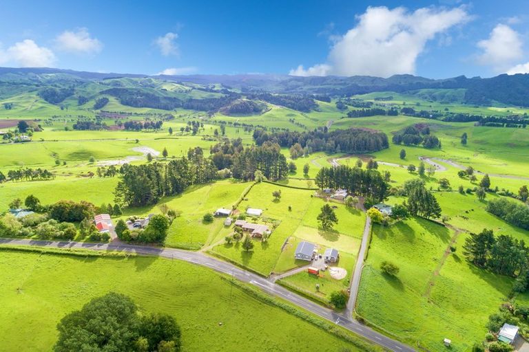 Photo of property in 957 Te Pahu Road, Te Pahu, Hamilton, 3285