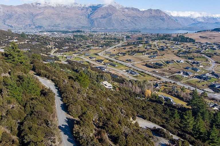 Photo of property in 739 Aubrey Road, Albert Town, Wanaka, 9305
