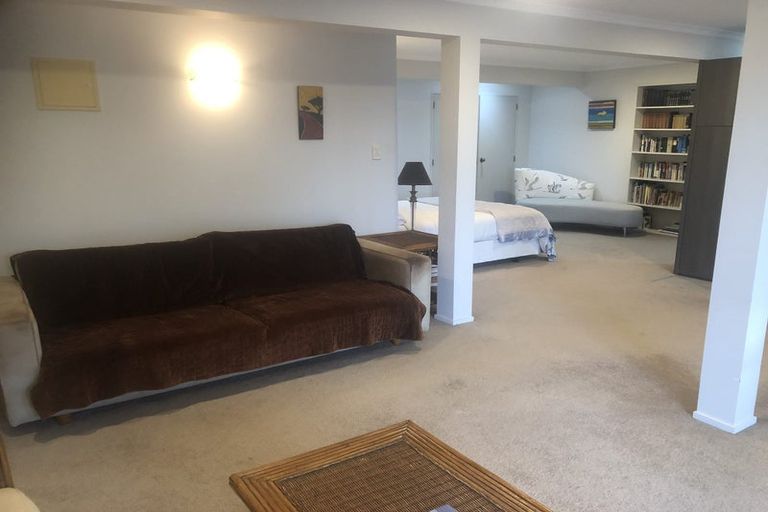 Photo of property in 11 Oceanview Road, Mount Maunganui, 3116