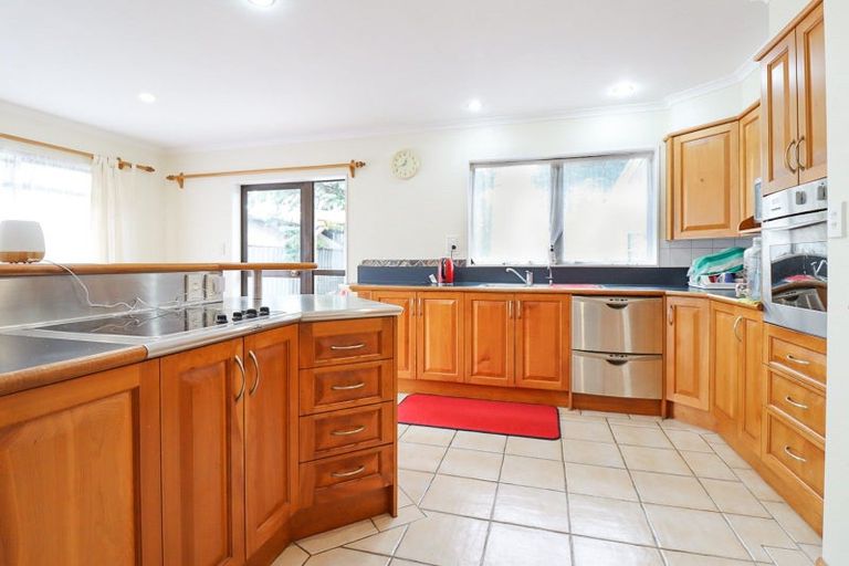 Photo of property in 15 Windsor Street, Dannevirke, 4930