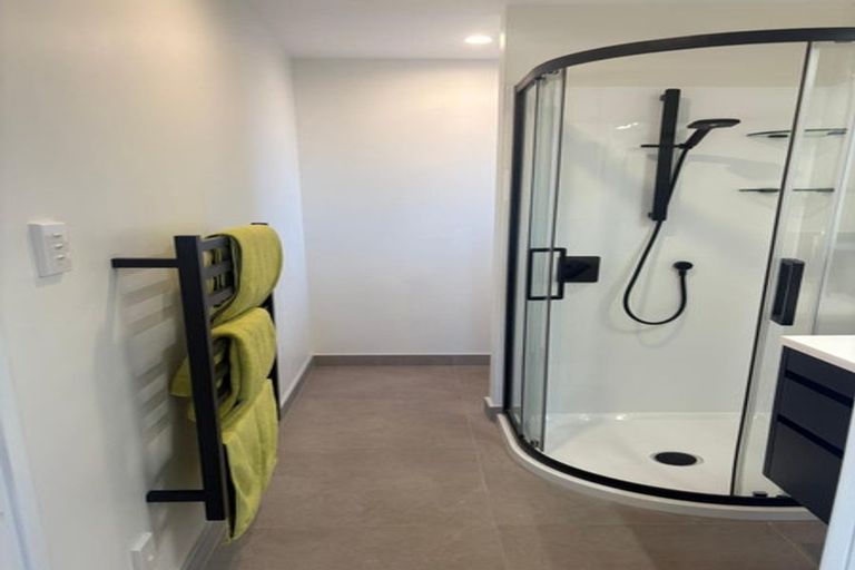 Photo of property in 2/35 Bramley Drive, Farm Cove, Auckland, 2012