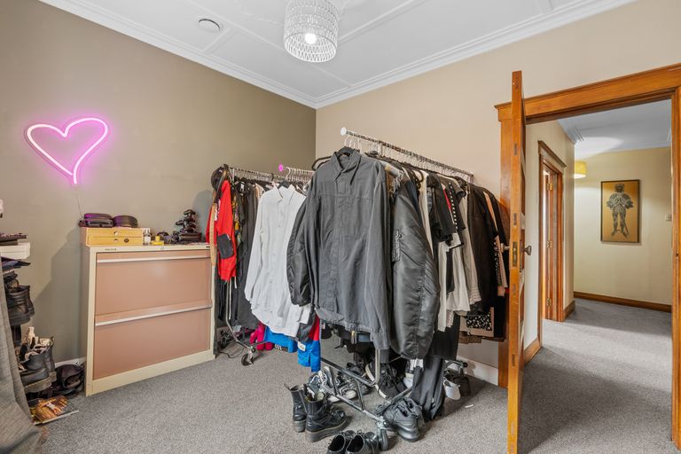 Photo of property in 79 Middleton Road, Kew, Dunedin, 9012
