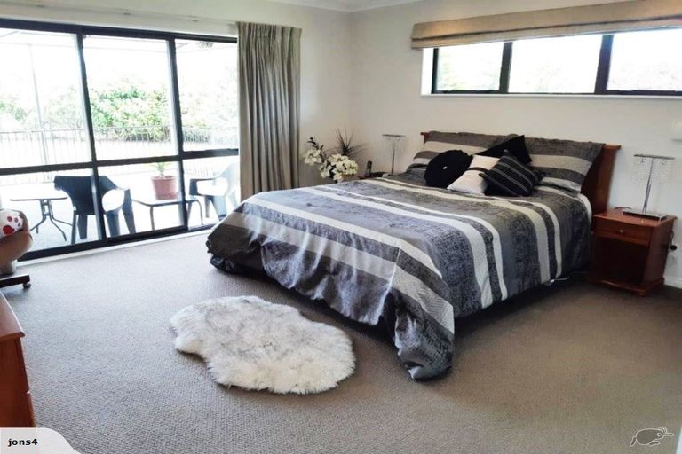 Photo of property in 124 Mt Taylor Drive, Feilding, 4775