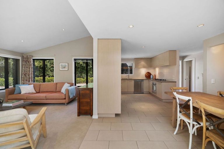 Photo of property in 100 Centennial Avenue, Arrowtown, 9302