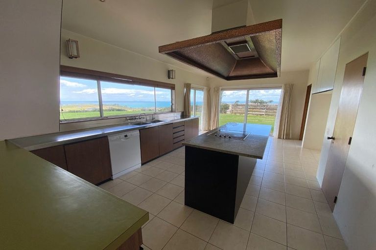 Photo of property in 168 Vaughans Road, Long Bay, Albany, 0792