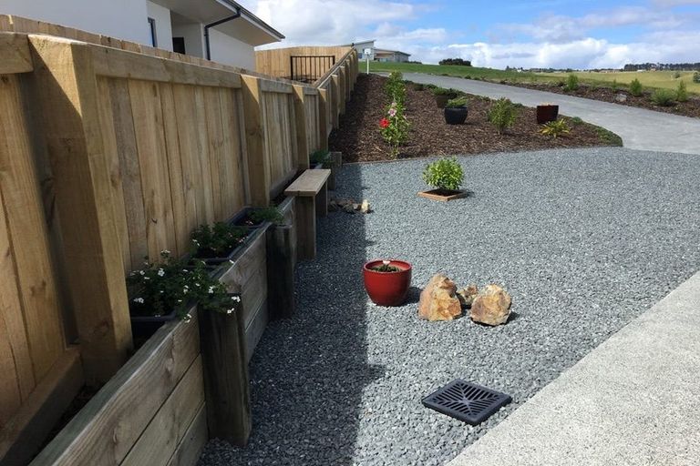 Photo of property in 22 Midgard Road, Coopers Beach, 0420