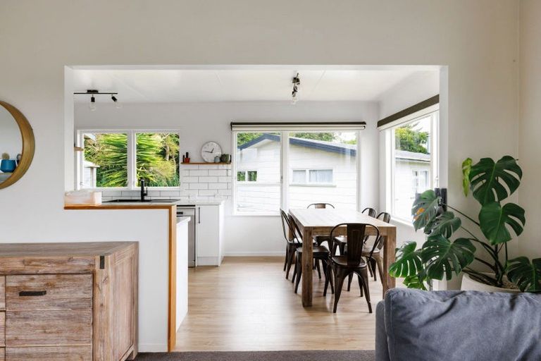 Photo of property in 38 Pohutukawa Drive, Pukete, Hamilton, 3200