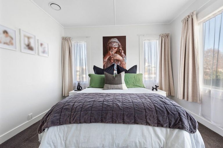 Photo of property in 107 Kitchener Street, Gore, 9710