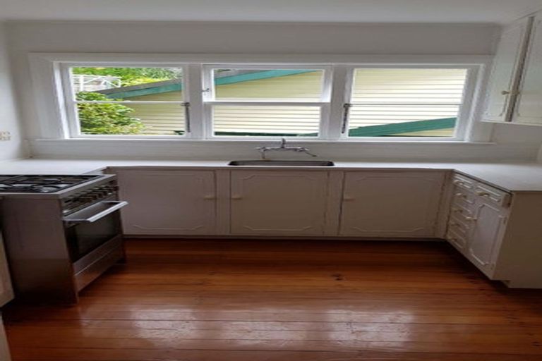 Photo of property in 77 Wilton Road, Wilton, Wellington, 6012