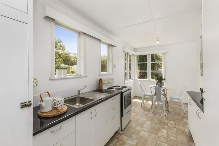 Photo of property in 24 Brees Street, Epuni, Lower Hutt, 5011