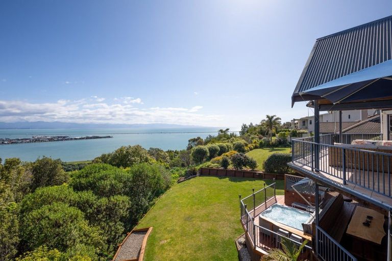 Photo of property in 6 Whitehead Place, Atawhai, Nelson, 7010