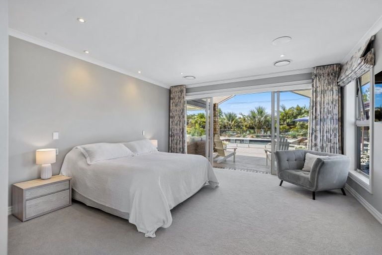 Photo of property in 8a Jelas Drive, Riverhead, 0820