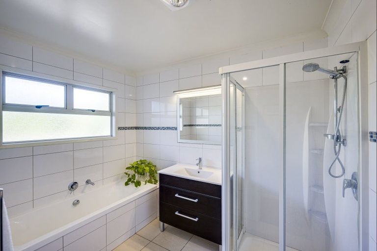 Photo of property in 230 Te Awa Avenue, Awatoto, Napier, 4110