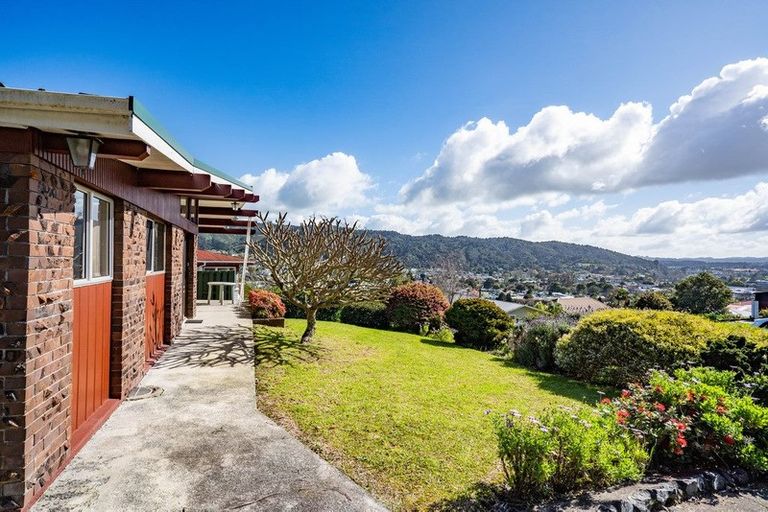 Photo of property in 20 Mountain Road, Morningside, Whangarei, 0110