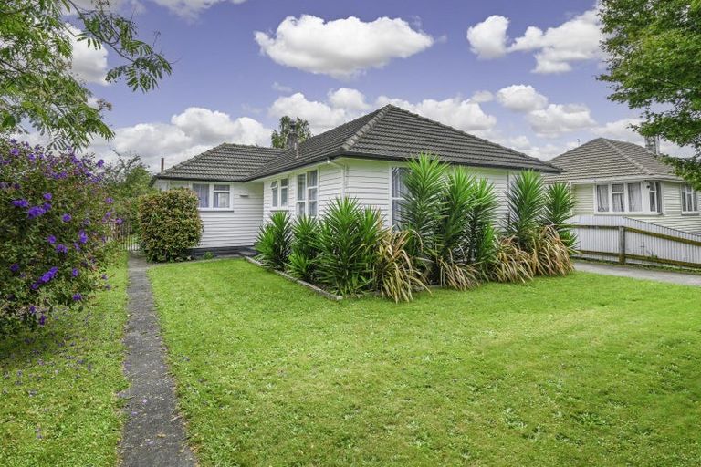 Photo of property in 1019 Hood Street, Mayfair, Hastings, 4122