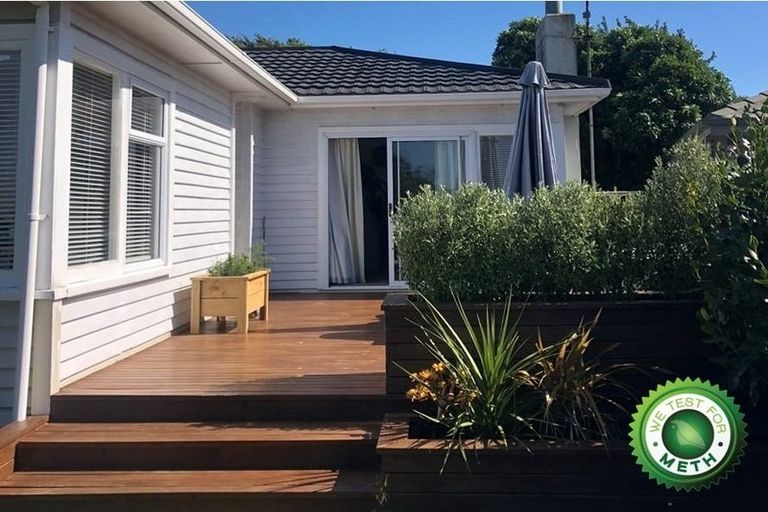 Photo of property in 22 Ngaio Road, Raumati Beach, Paraparaumu, 5032