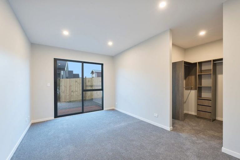 Photo of property in 12 Kiokio Place, Swanson, Auckland, 0614